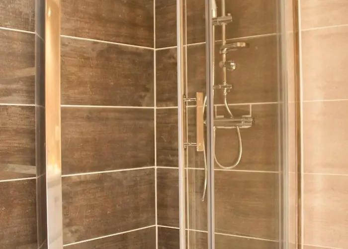 Le Cocon De Veyre Holiday home *